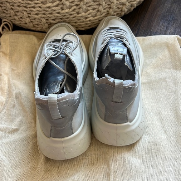 Ecco Sneaker - Picture 4 of 7